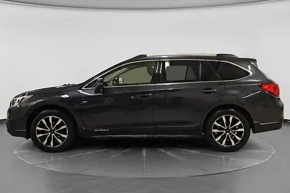 Subaru Outback 2015 photo 2