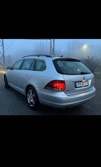 Volkswagen Golf Vi 2010 photo 2