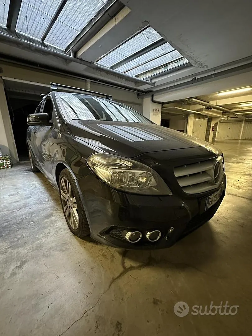 Mercedes-Benz B