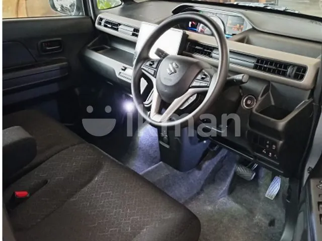 Suzuki Wagon R Fx 2024 photo 4