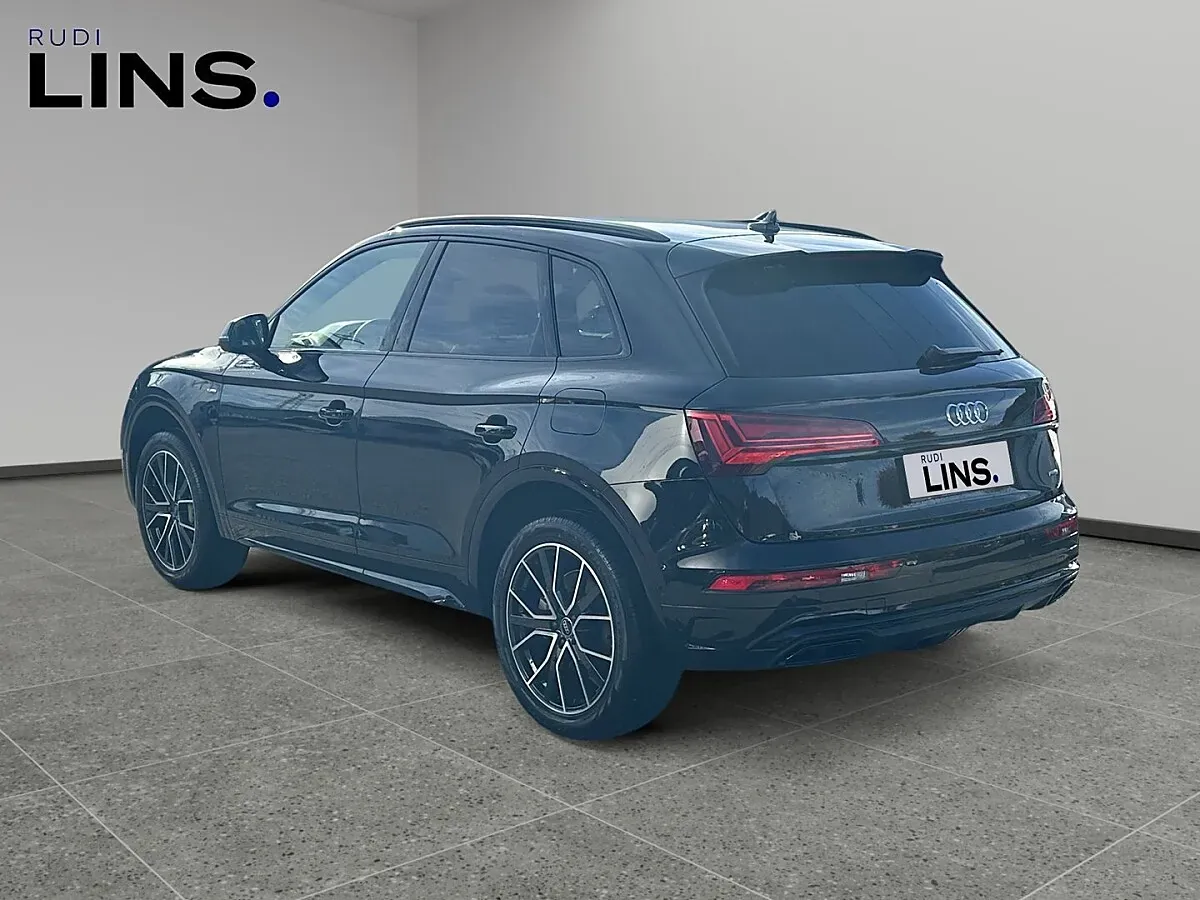 Audi Q5 2024 photo 3