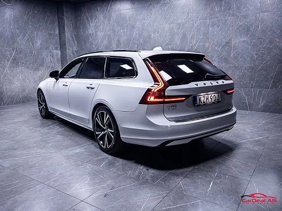 Volvo V90 2021 photo 5