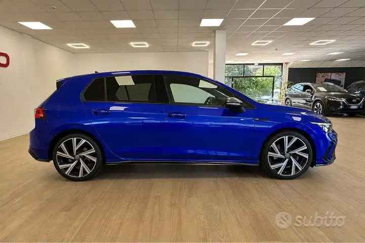 Volkswagen Golf 2024 photo 4