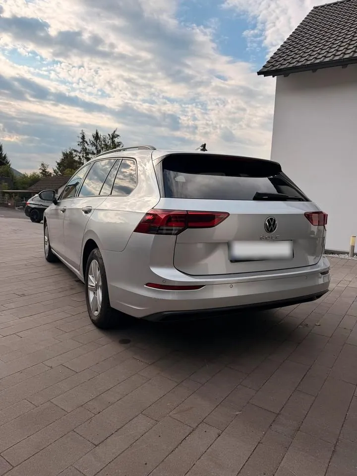 Volkswagen Golf 8