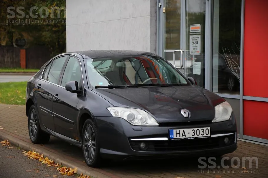 Renault Laguna 2008 photo 4