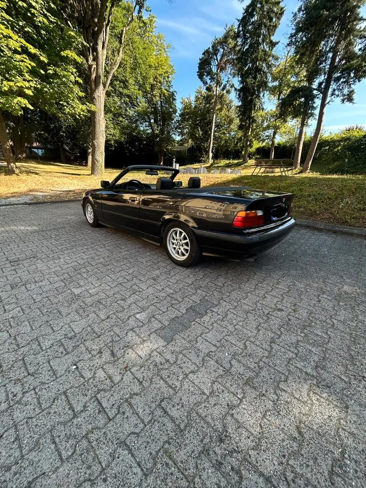 BMW 328I E36