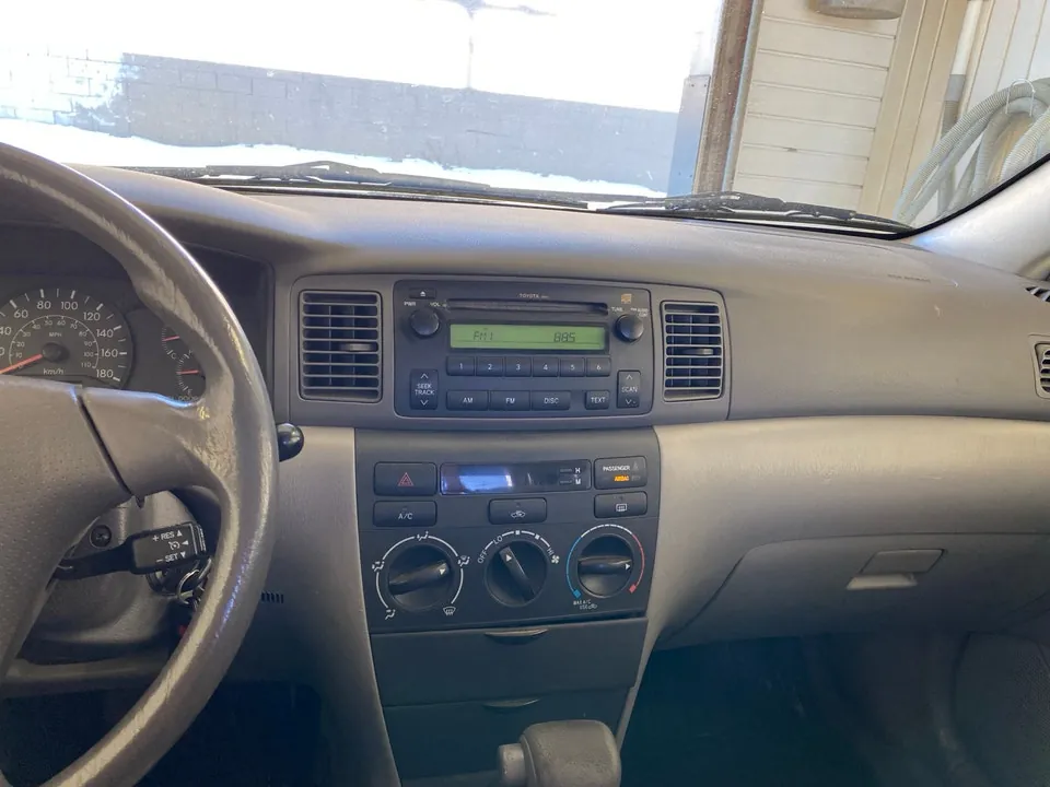 Toyota Corolla 2005 photo 3