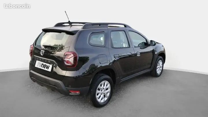 Dacia Duster 2022 photo 2