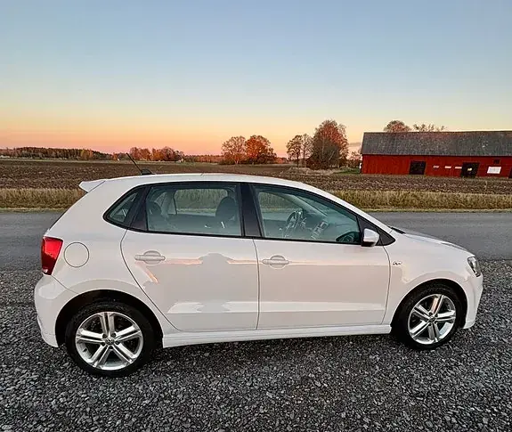 Volkswagen Polo 2014 photo 3