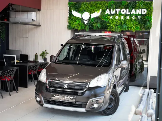 Peugeot Partner Tepee 2016 photo 4