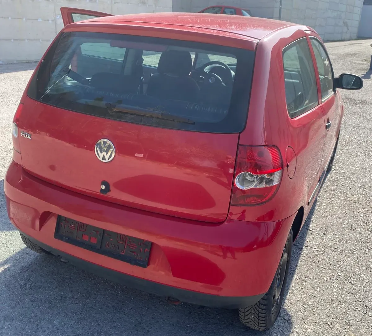 Volkswagen Fox 2006 photo 3