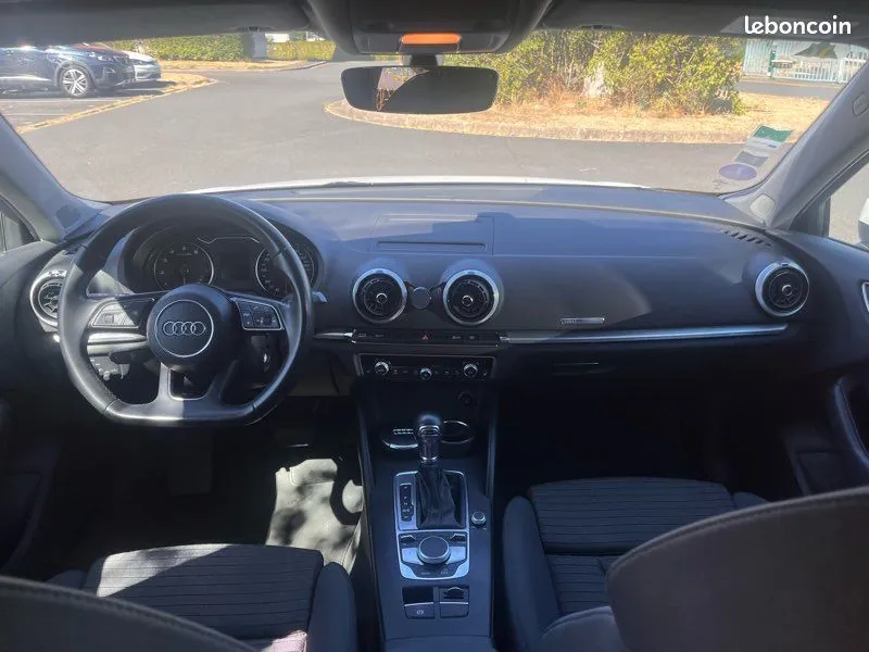 Audi A3 2017 photo 3