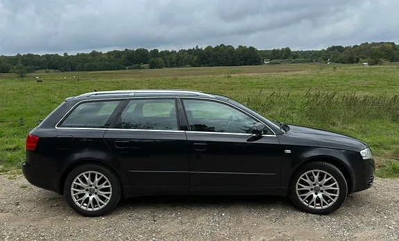 Audi A4 2006 photo 2