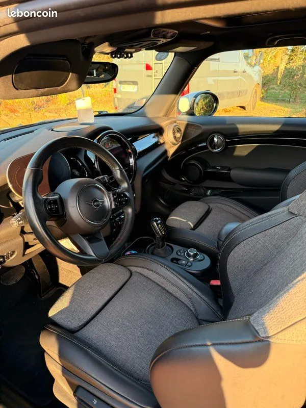 Mini Cooper 2021 photo 2
