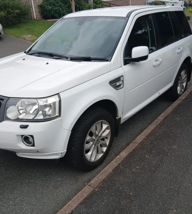 Land Rover Freelander 2 2012 photo 4