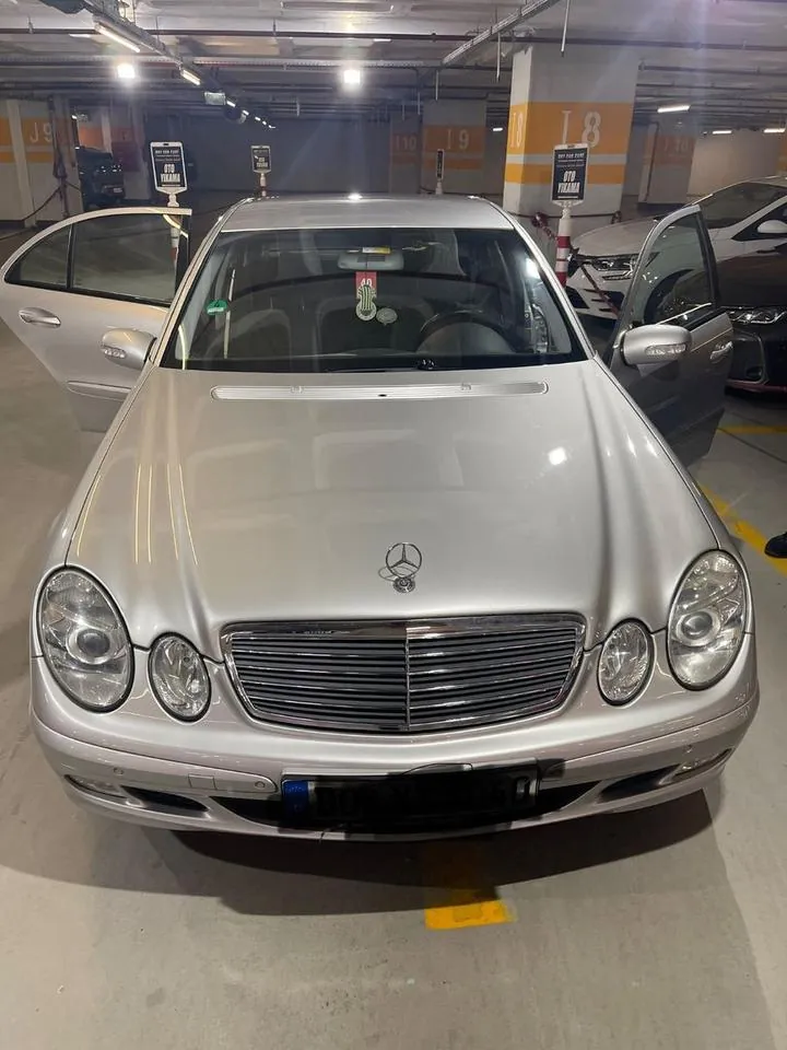 Mercedes-Benz E 200 Kompressor