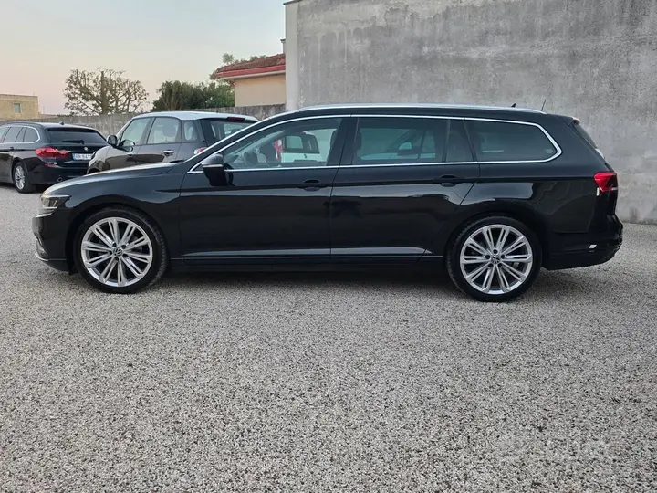 Volkswagen Passat Variant 2023 photo 5