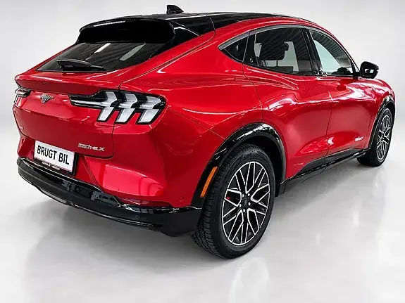 Ford Mustang Mach-E 2024 photo 4