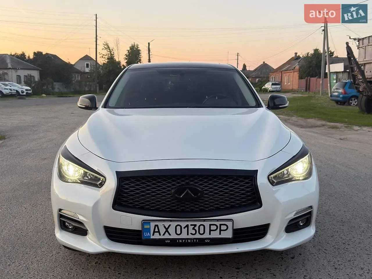 Infiniti Q50 2016 photo 3