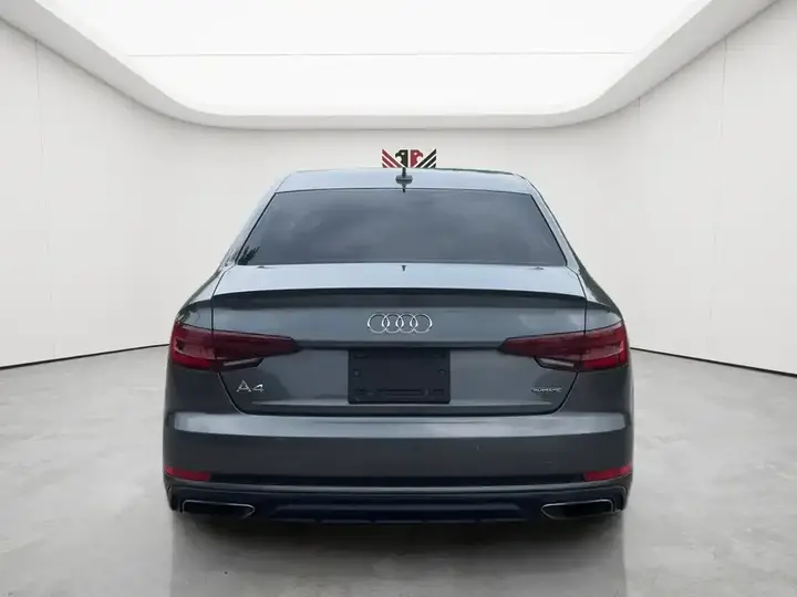 Audi A4 2019 photo 4