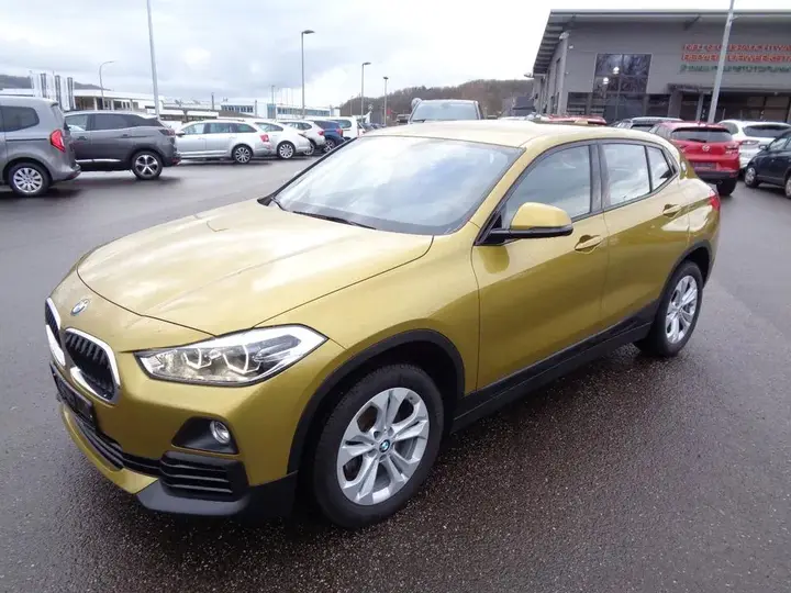 BMW X2