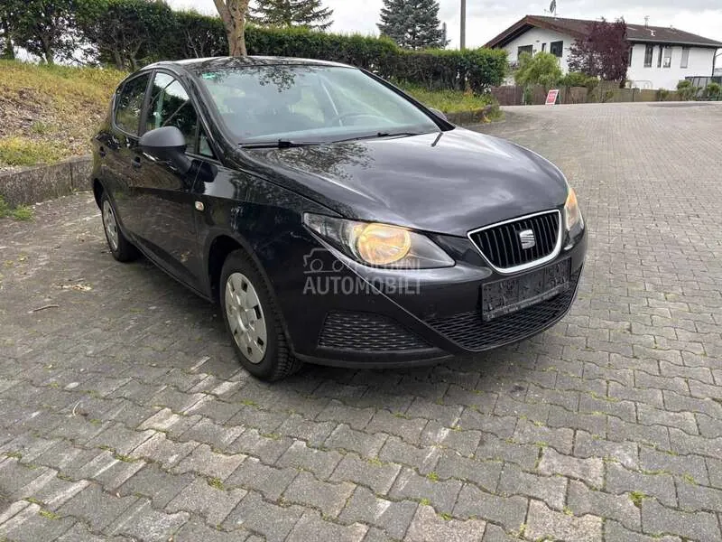 Seat Ibiza 2011 photo 2
