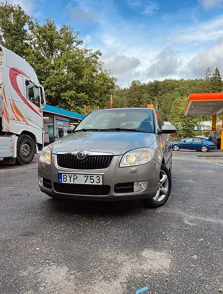 Skoda Fabia 2007 photo 4