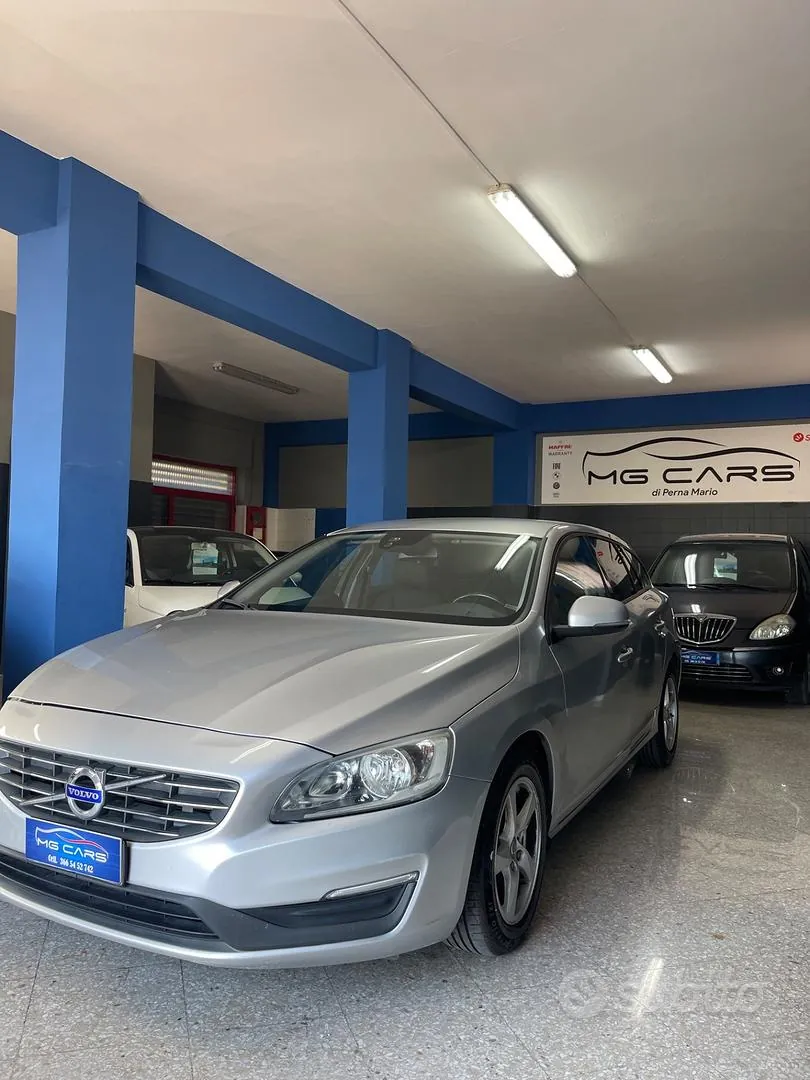 Volvo V60 2015 photo 3