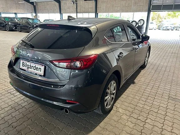 Mazda 3 2017 photo 4