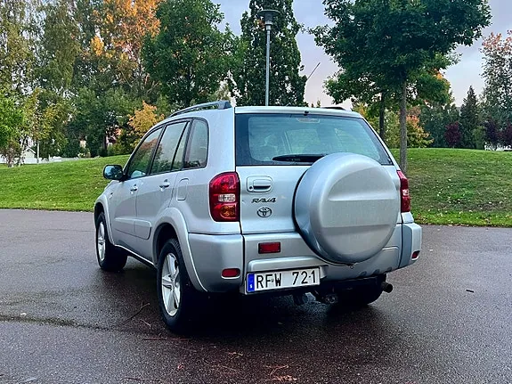 Toyota Rav4 2004 photo 5