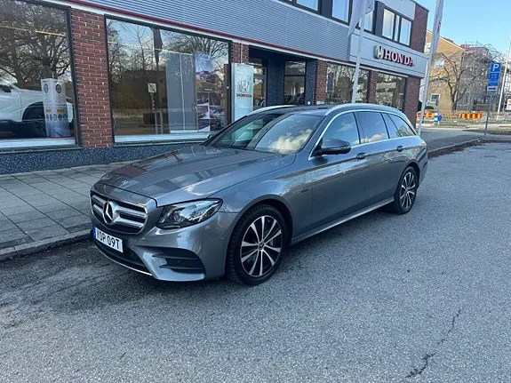 Mercedes-Benz E300 De 2020 photo 2