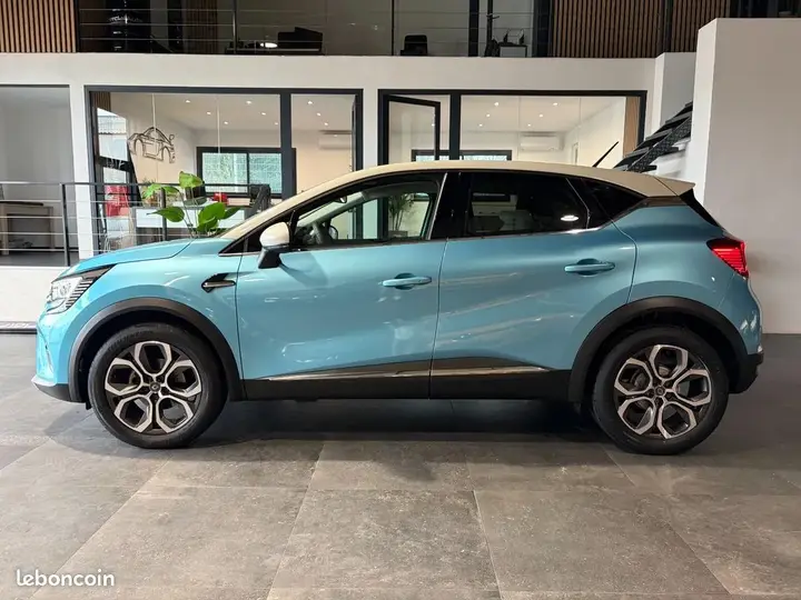 Renault Captur 2020 photo 2