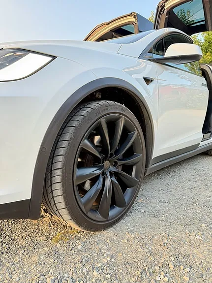 Tesla Model X 2017 photo 5