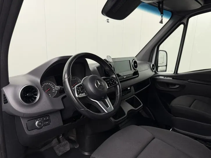 Mercedes-Benz Sprinter 2021 photo 3