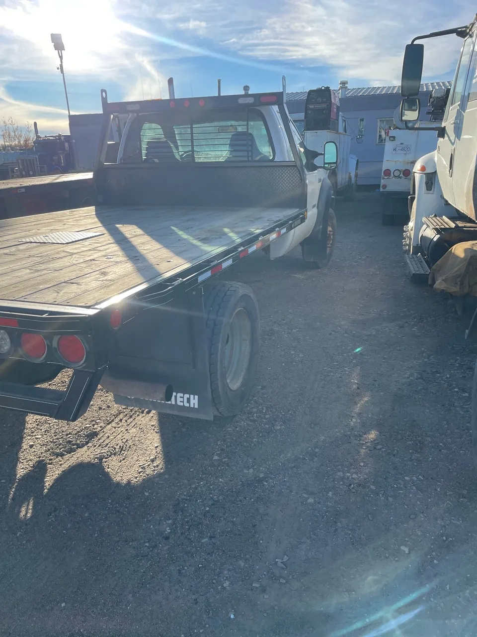 Ford F-550 2006 photo 3