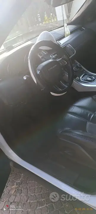 Land Rover Evoque 2015 photo 4