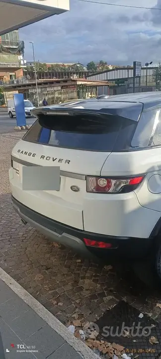 Land Rover Evoque 2015 photo 2