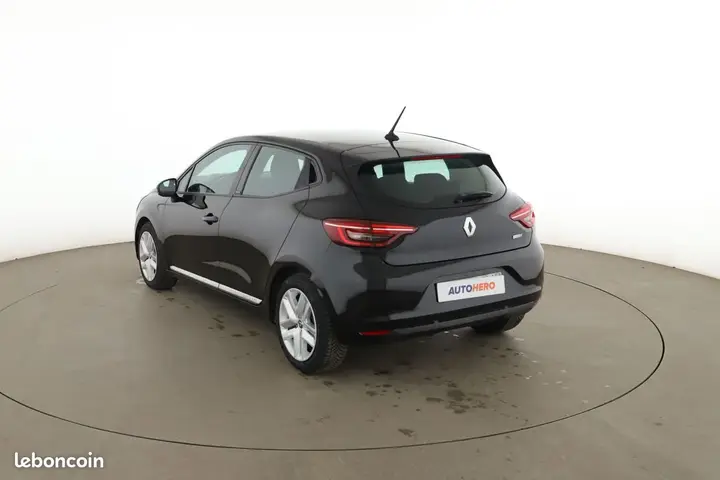 Renault Clio 2021 photo 2