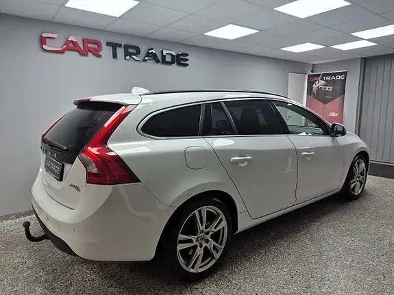 Volvo V60 2012 photo 5