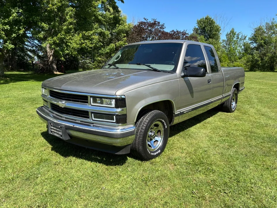 Chevrolet Silverado C1500