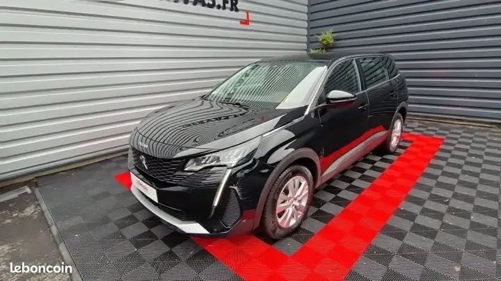 Peugeot 5008 2022 photo 2