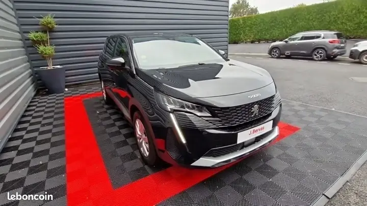 Peugeot 5008 2022 photo 3
