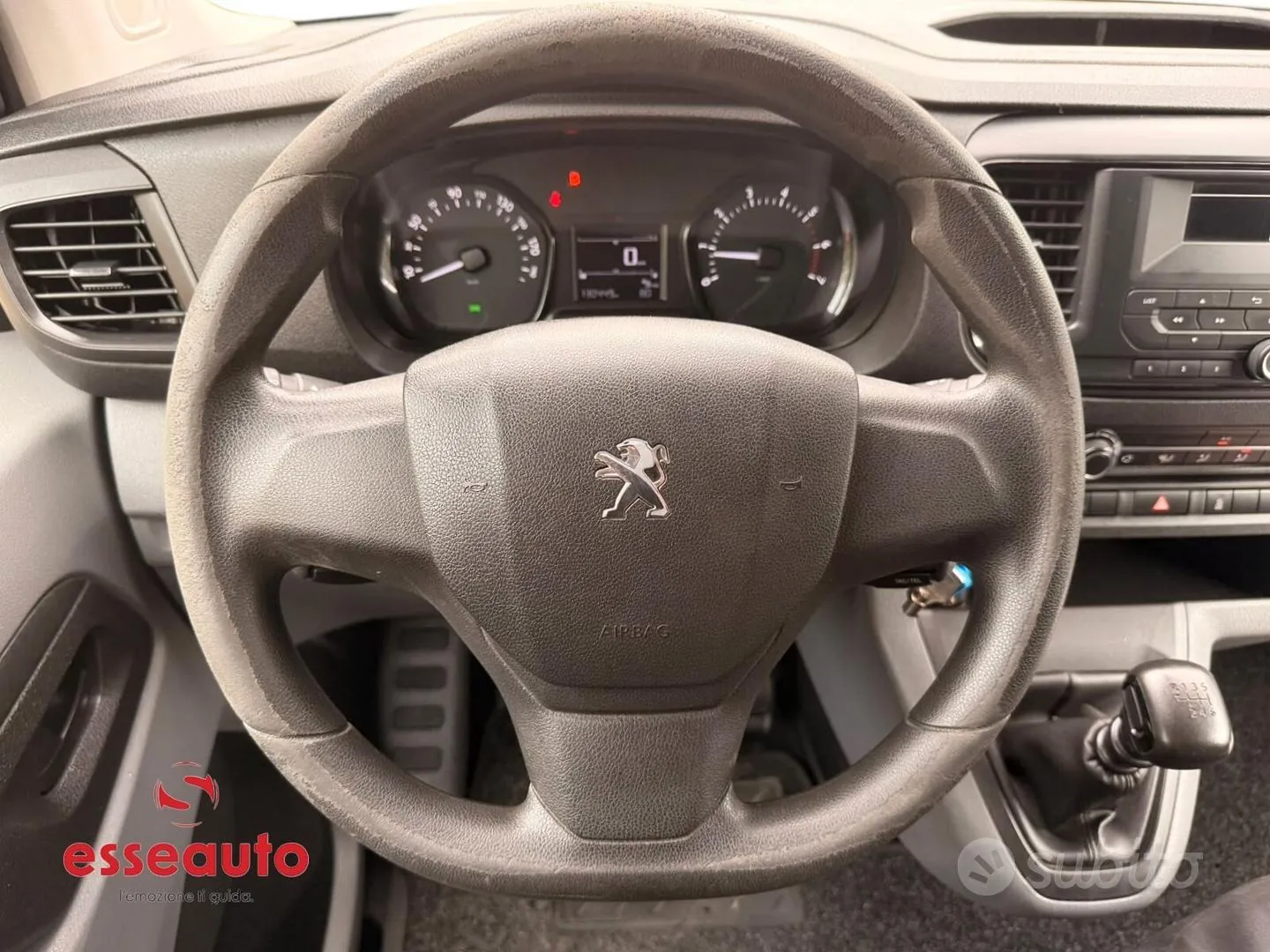 Peugeot Expert 2019 photo 2