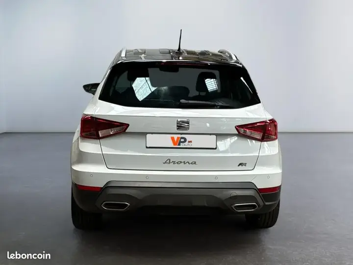 Seat Arona 2024 photo 4