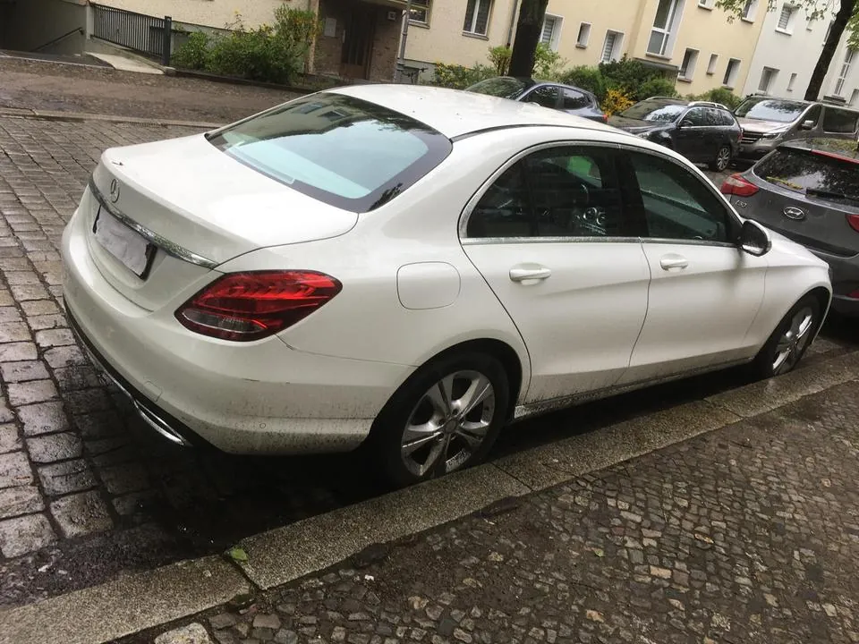 Mercedes-Benz C200 W204