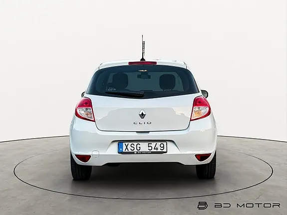 Renault Clio 2012 photo 5