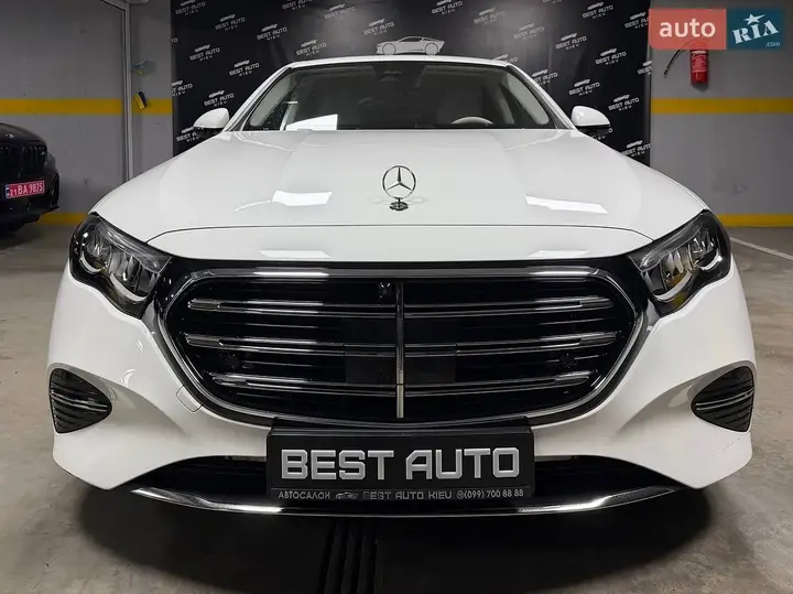 Mercedes-Benz E-Class 2025 photo 3