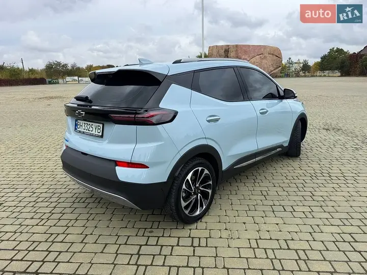 Chevrolet Bolt Euv 2022 photo 3