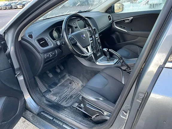 Volvo V40 2016 photo 5