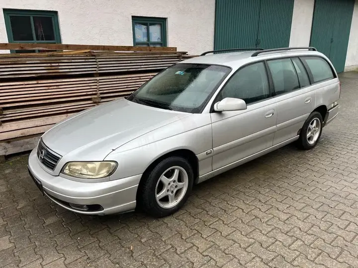 Opel Omega